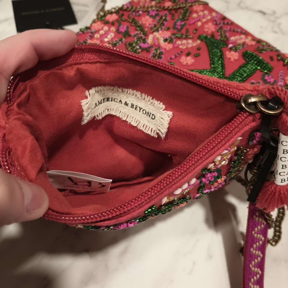 America & Beyond Purse Set - Picture 7 of 8